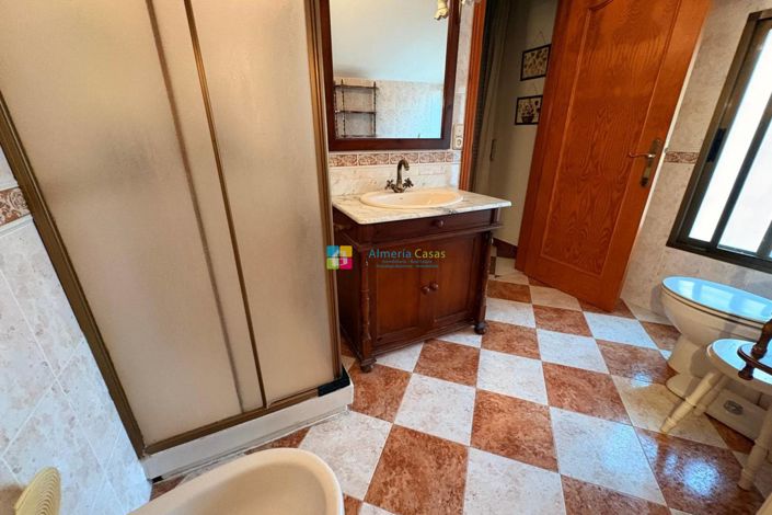 Image No.19-Villa de 4 chambres à vendre à Olula del Río