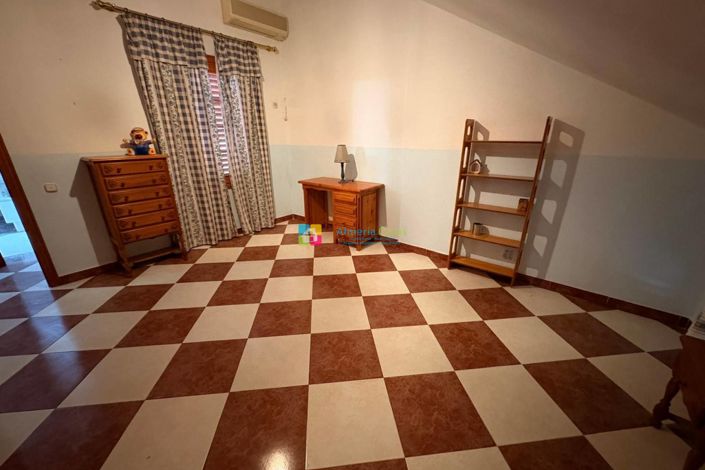 Image No.20-Villa de 4 chambres à vendre à Olula del Río