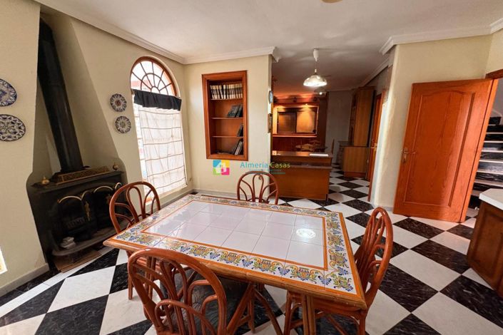 Image No.6-Villa de 4 chambres à vendre à Olula del Río