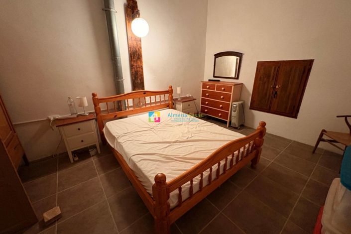 Image No.27-Maison de campagne de 6 chambres à vendre à Oria