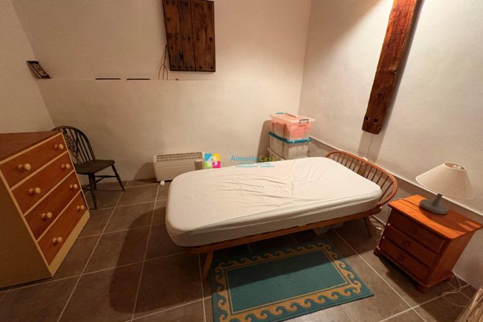 Image No.28-6 Bed Country House for sale