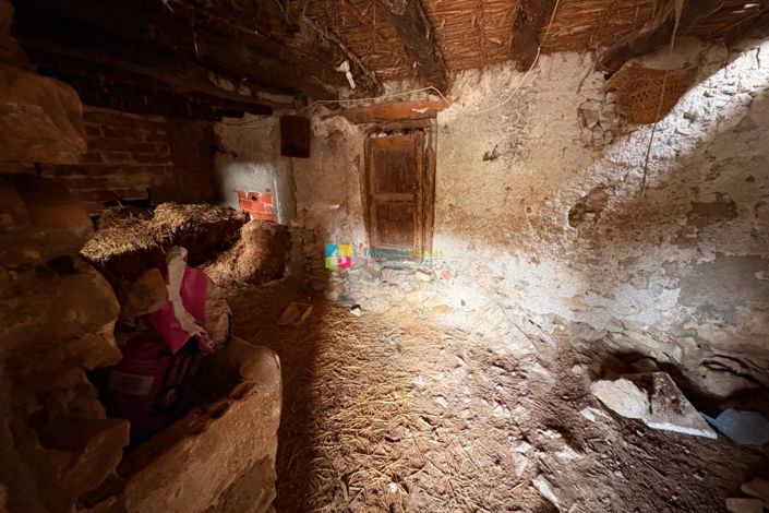 Image No.39-Maison de campagne de 6 chambres à vendre à Oria