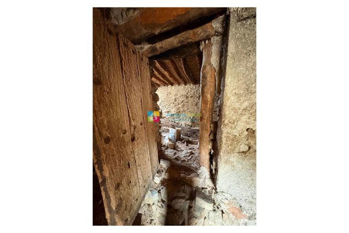 Image No.41-6 Bed Country House for sale