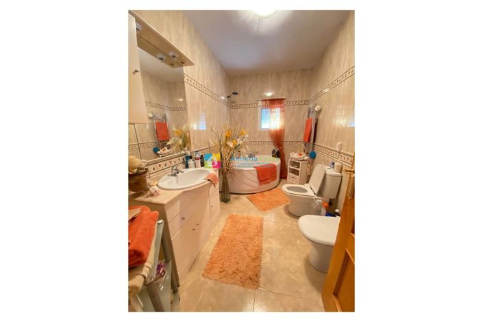 Image No.16-3 Bed Villa for sale