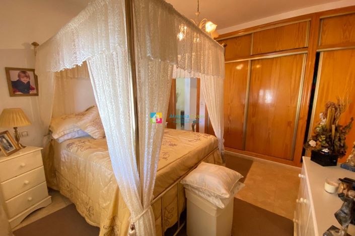 Image No.17-3 Bed Villa for sale