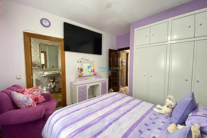 Image No.20-3 Bed Villa for sale