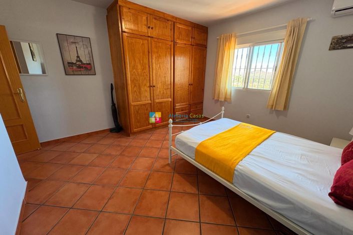 Image No.17-3 Bed Villa for sale