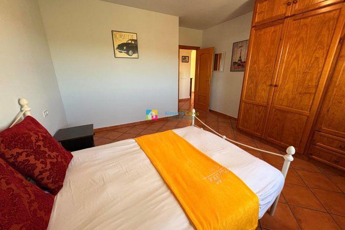 Image No.18-3 Bed Villa for sale