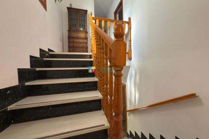 Image No.15-4 Bed Duplex for sale