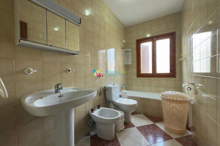 Image No.23-4 Bed Duplex for sale