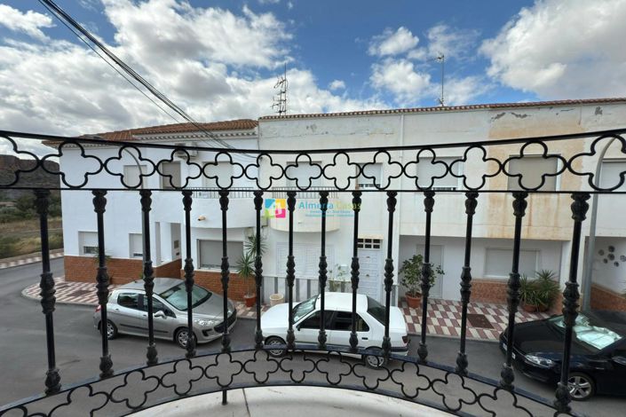 Image No.24-4 Bed Duplex for sale