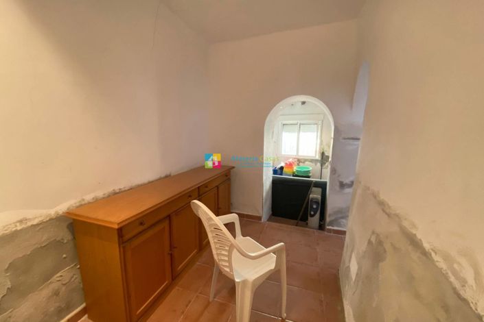 Image No.7-3 Bed Townhouse for sale