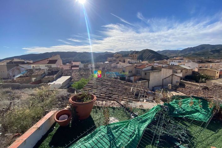 Image No.17-3 Bed Townhouse for sale