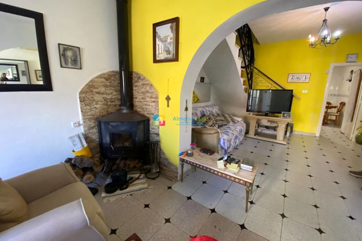 Image No.3-3 Bed Townhouse for sale