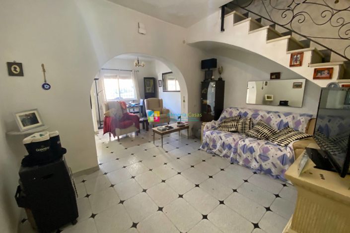 Image No.7-3 Bed Townhouse for sale