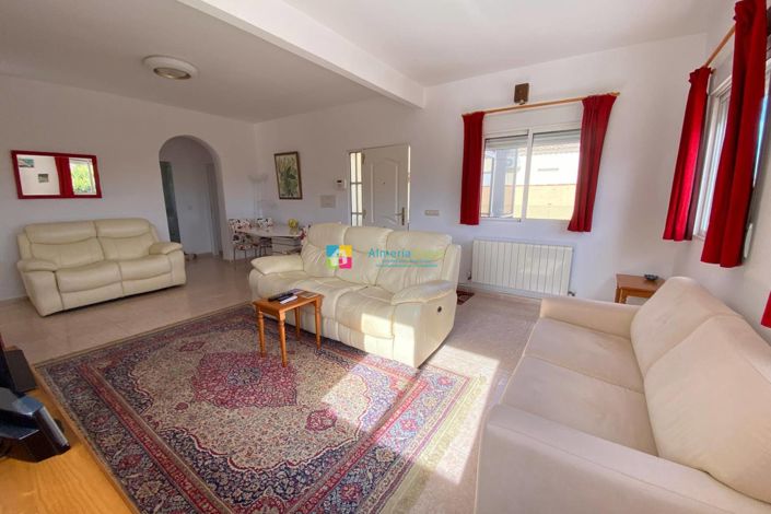 Image No.11-3 Bed Villa for sale