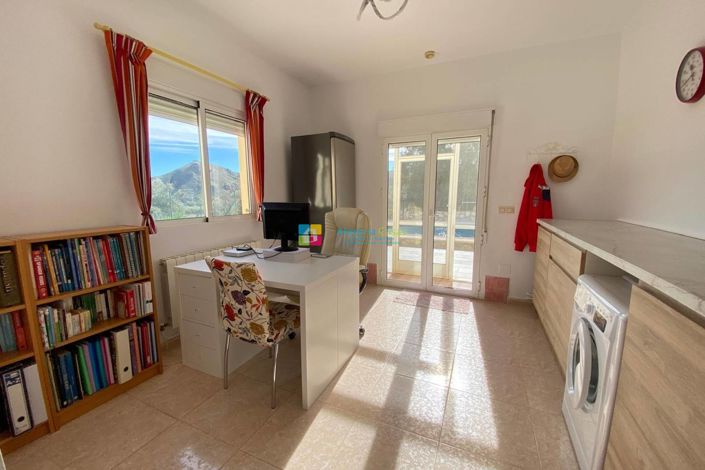 Image No.16-3 Bed Villa for sale