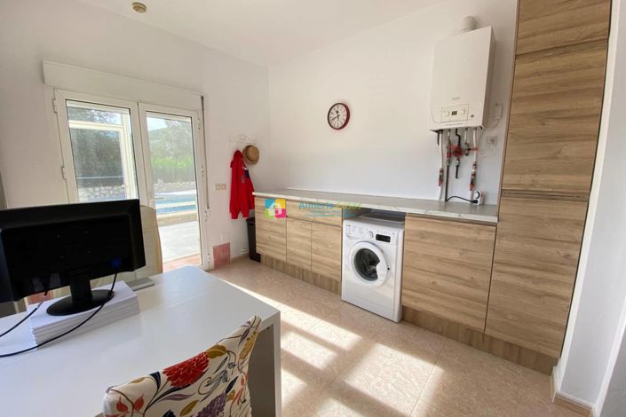 Image No.17-3 Bed Villa for sale