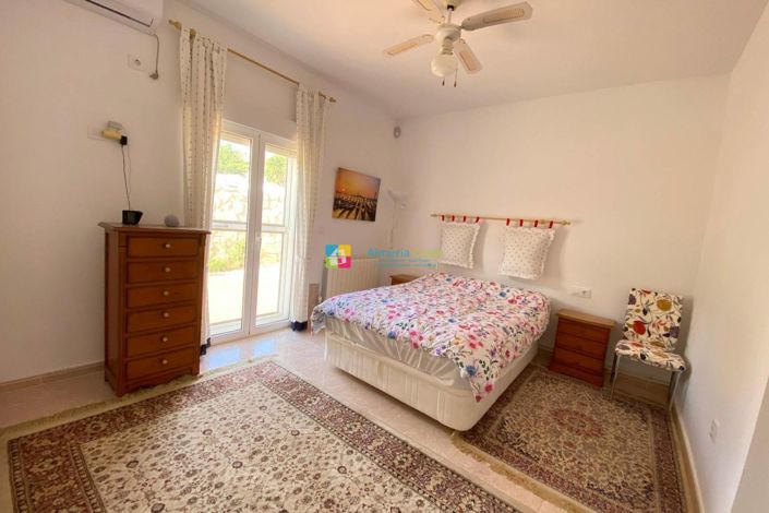 Image No.19-3 Bed Villa for sale