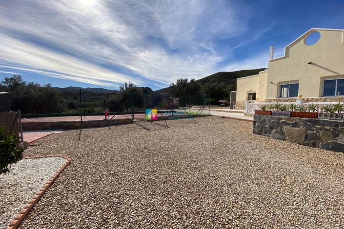 Image No.30-3 Bed Villa for sale