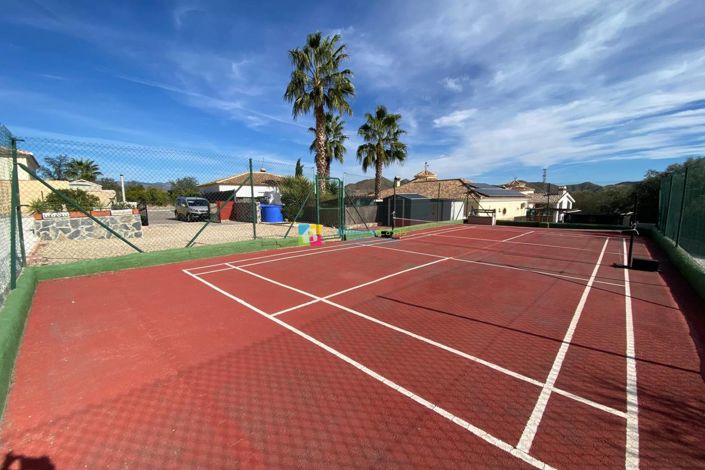 Image No.31-3 Bed Villa for sale