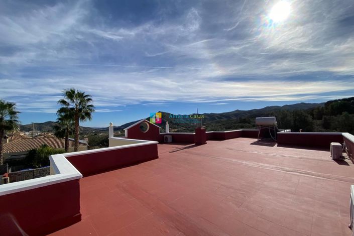 Image No.33-3 Bed Villa for sale