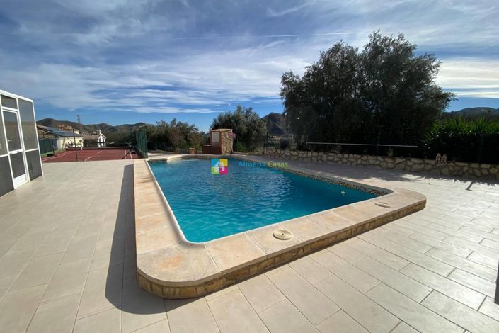 Image No.4-3 Bed Villa for sale