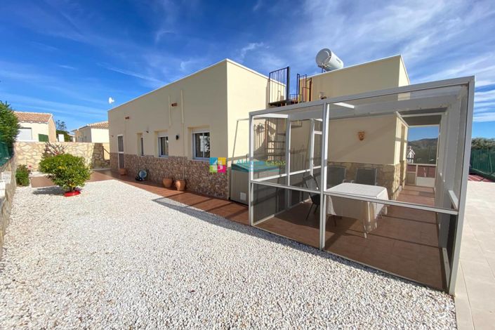 Image No.5-3 Bed Villa for sale