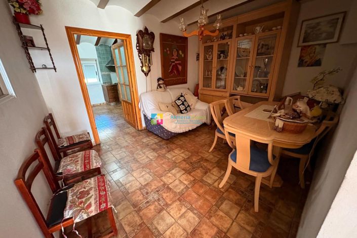 Image No.11-Maison de campagne de 3 chambres à vendre à Oria