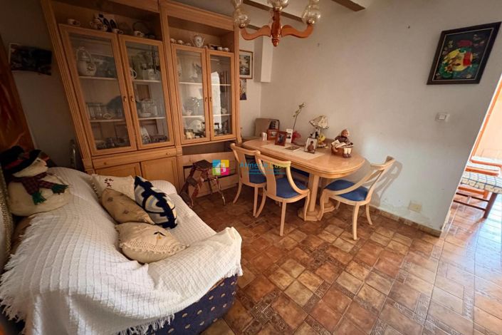 Image No.12-3 Bed Country House for sale