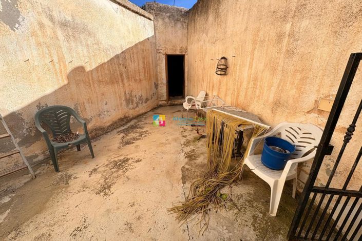 Image No.21-Maison de campagne de 3 chambres à vendre à Oria