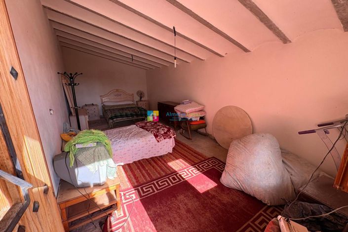 Image No.27-3 Bed Country House for sale