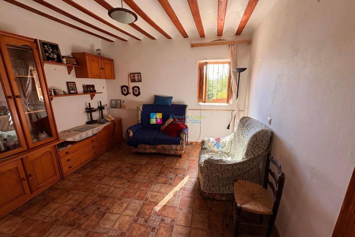 Image No.6-3 Bed Country House for sale