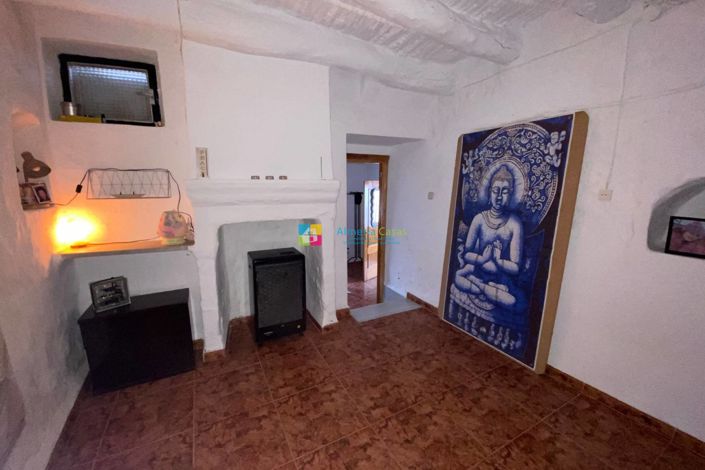 Image No.8-4 Bed Townhouse for sale