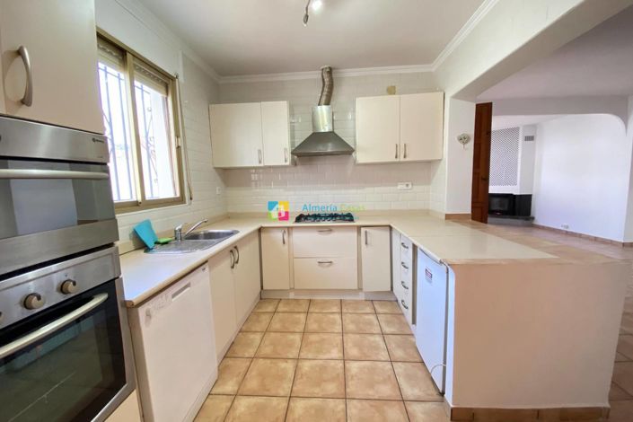 Image No.9-Maison de campagne de 4 chambres à vendre à Albox