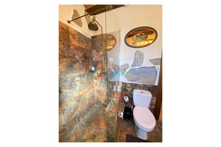 Image No.16-4 Bed Country House for sale