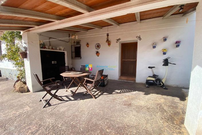 Image No.3-4 Bed Country House for sale