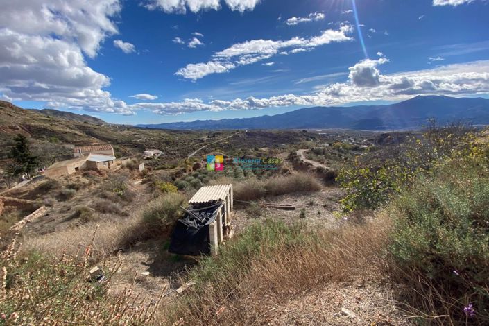 Image No.32-4 Bed Country House for sale