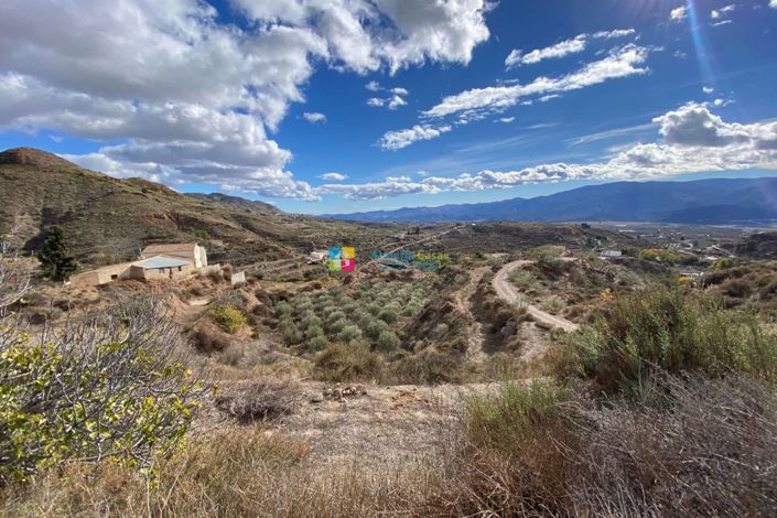 Image No.35-Maison de campagne de 4 chambres à vendre à Lúcar