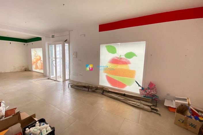 Image No.16-6 Bed Townhouse for sale