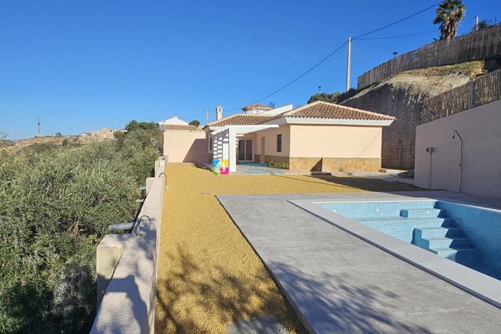 Image No.1-3 Bed Villa for sale