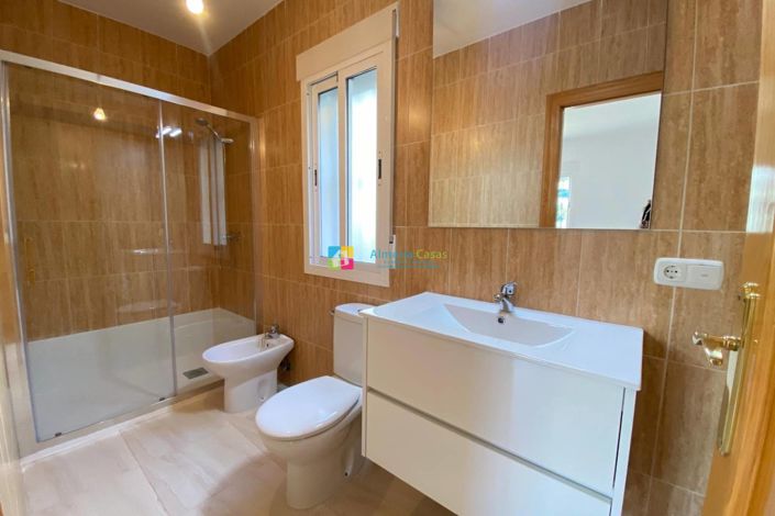 Image No.16-3 Bed Villa for sale