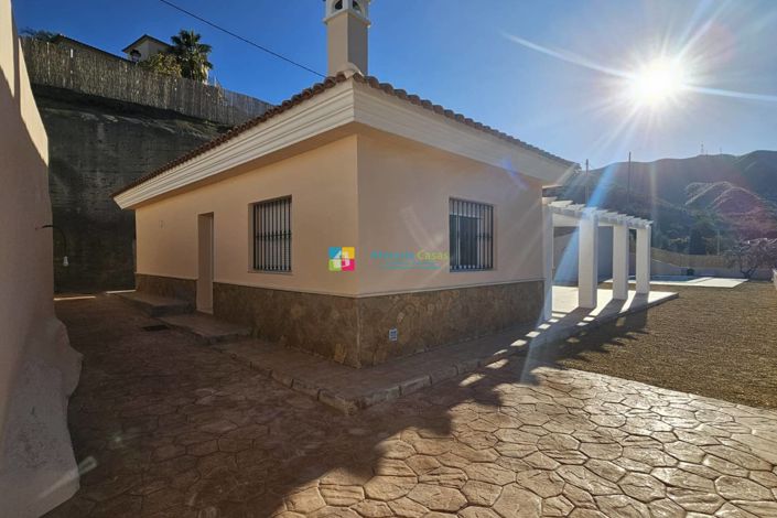 Image No.21-3 Bed Villa for sale