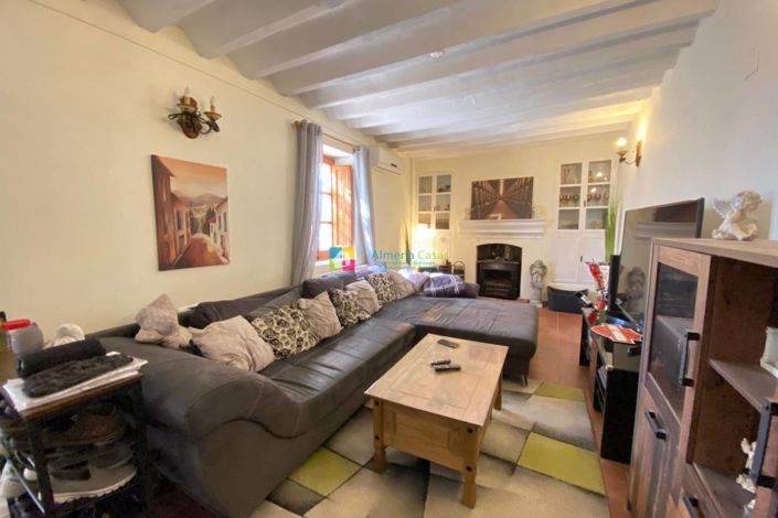 Image No.10-Maison de campagne de 6 chambres à vendre à Albox