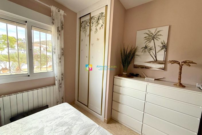 Image No.19-3 Bed Villa for sale