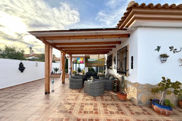 Image No.26-3 Bed Villa for sale