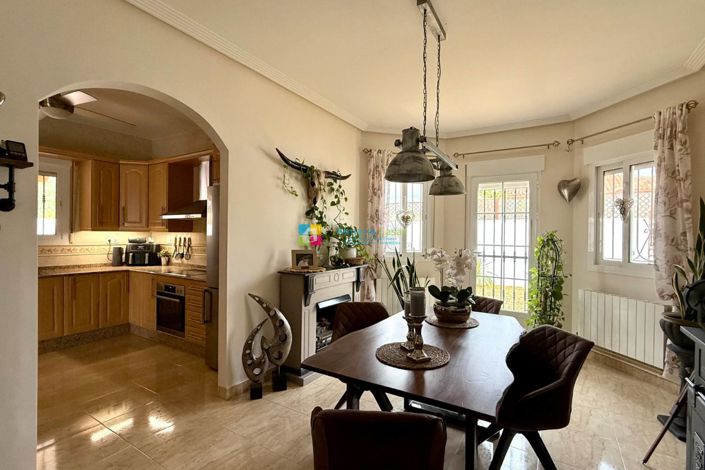 Image No.8-3 Bed Villa for sale