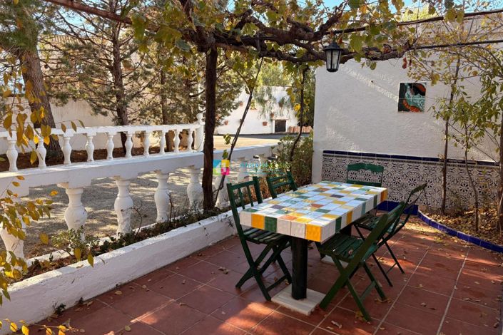 Image No.37-8 Bed Country House for sale