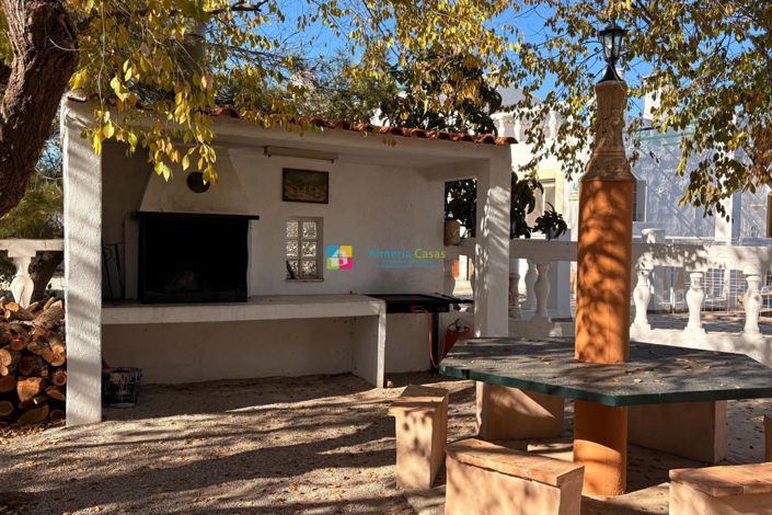 Image No.48-8 Bed Country House for sale