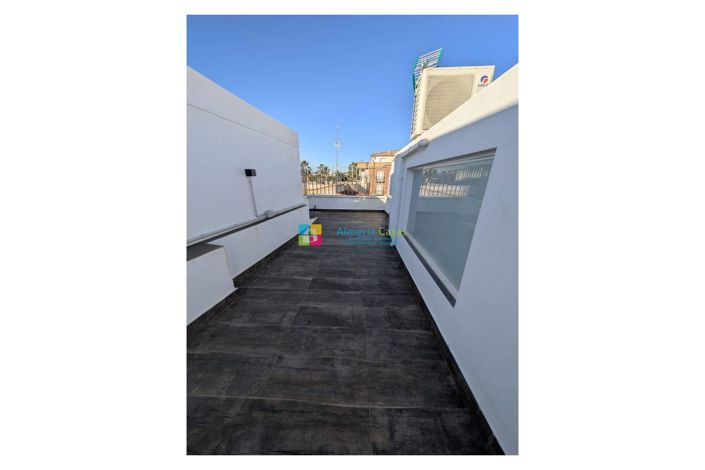 Image No.17-2 Bed Townhouse for sale